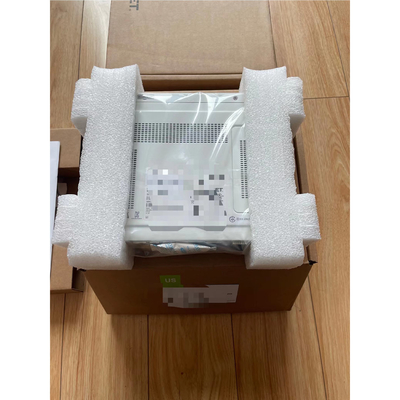 FG-81F 8 x portas GE RJ45 2 x RJ45 / SFP redes sociais compartilhadas portas WAN 128GB SSD Compacto Design